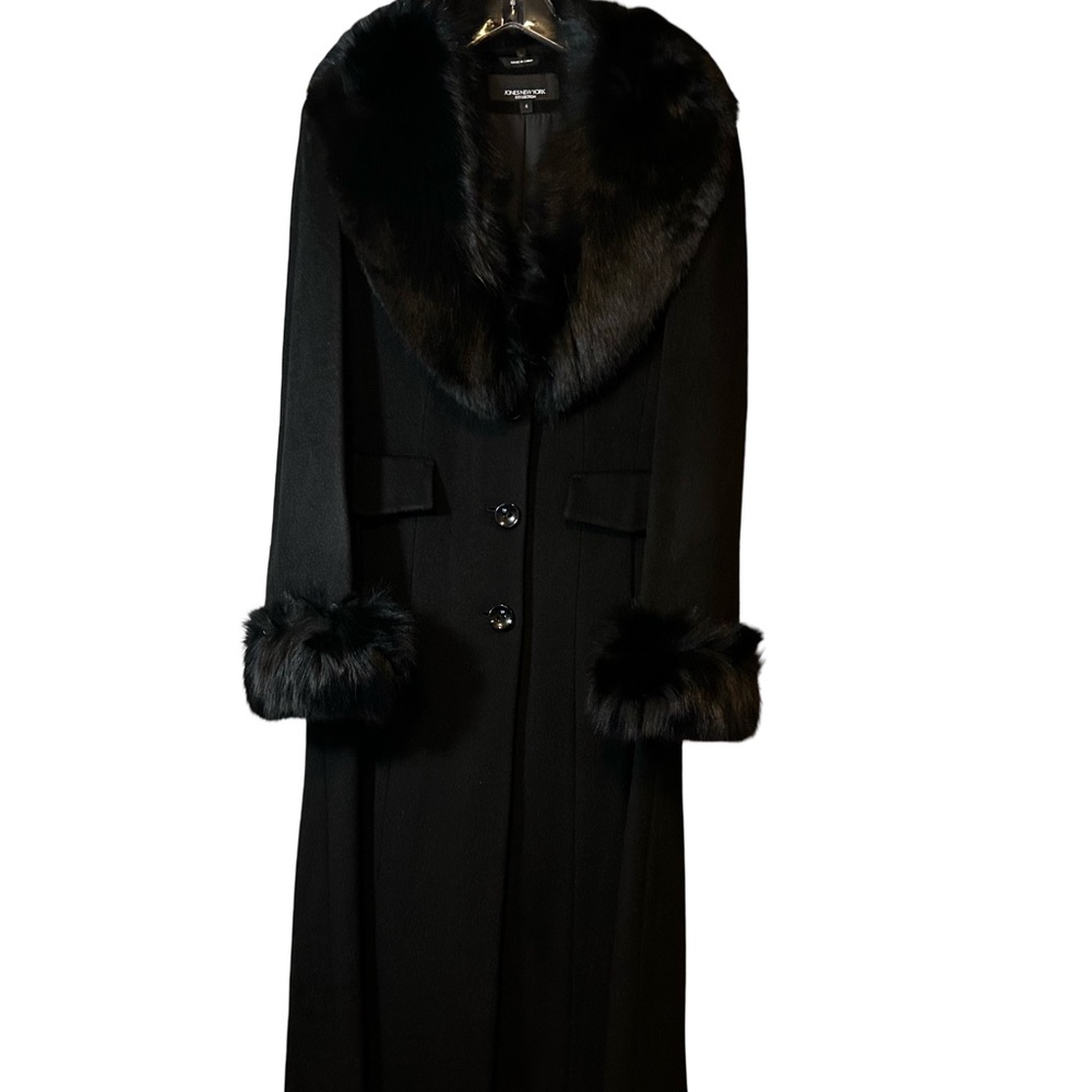BRAND NEW! Jones New York Black Wool Coat with Detachable Black Faux Fur Trim